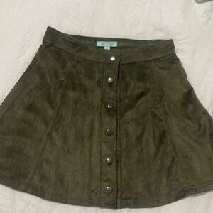 She & Sky mini skirt sz S, never worn